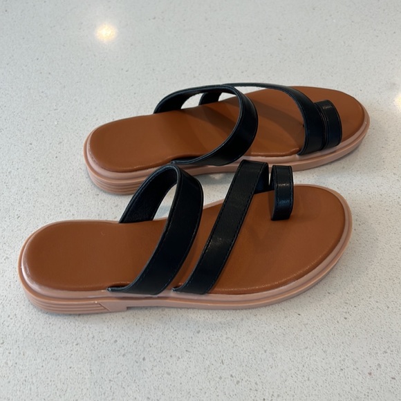 SheIn Girls Sandals - EUR 34 - Picture 3 of 3